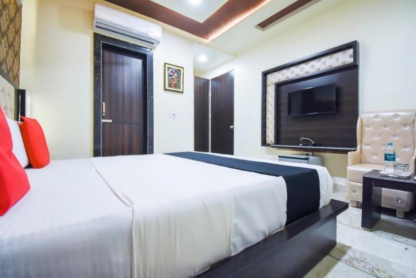 Hotel Ravi Residency Джаландхар Экстерьер фото